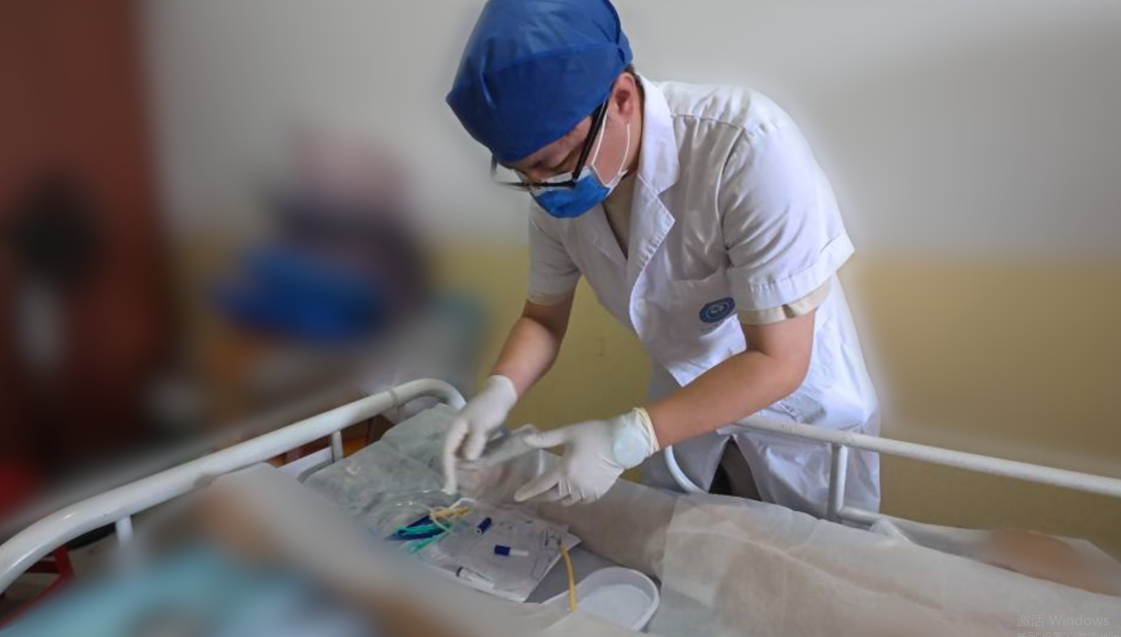 莆田学院附属医院联手闽善行968656，上门护理点亮卧床患者“微心愿”